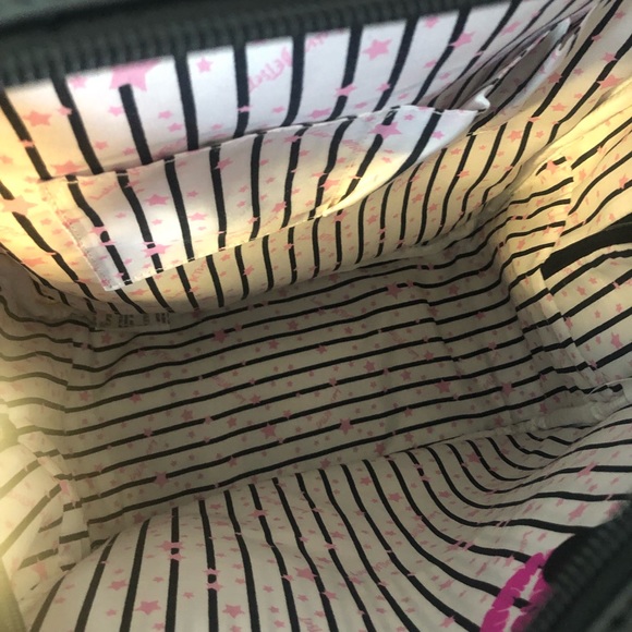 Betsey Johnson Faux Leather Bow Backpack - Picture 7 of 7